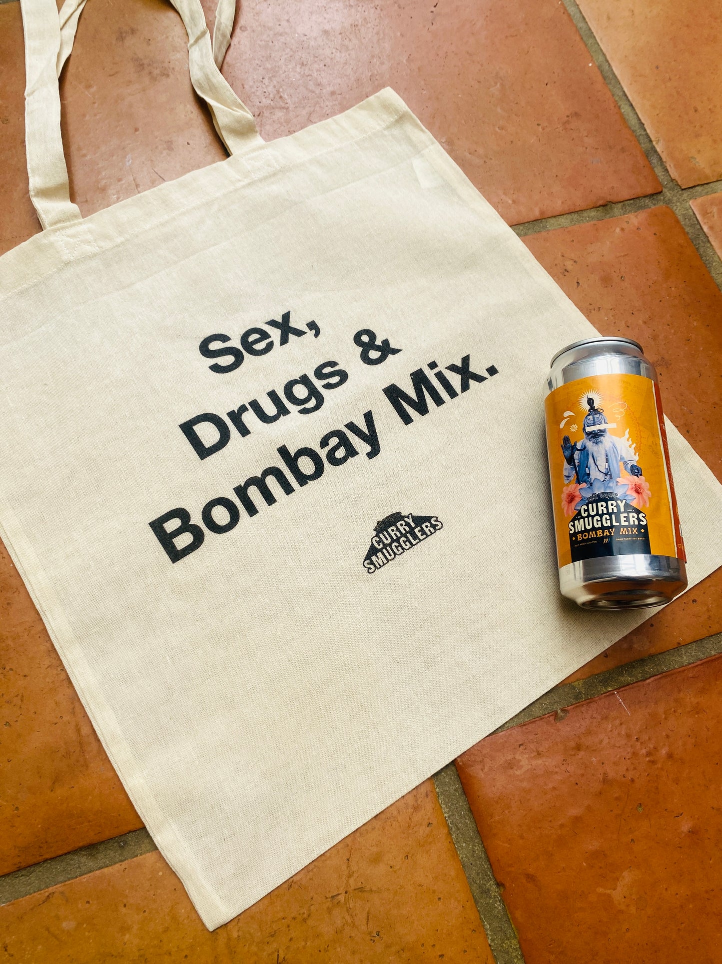 CURRY SMUGGLERS (SEX & DRUGS & BOMBAY MIX) TOTE BAG